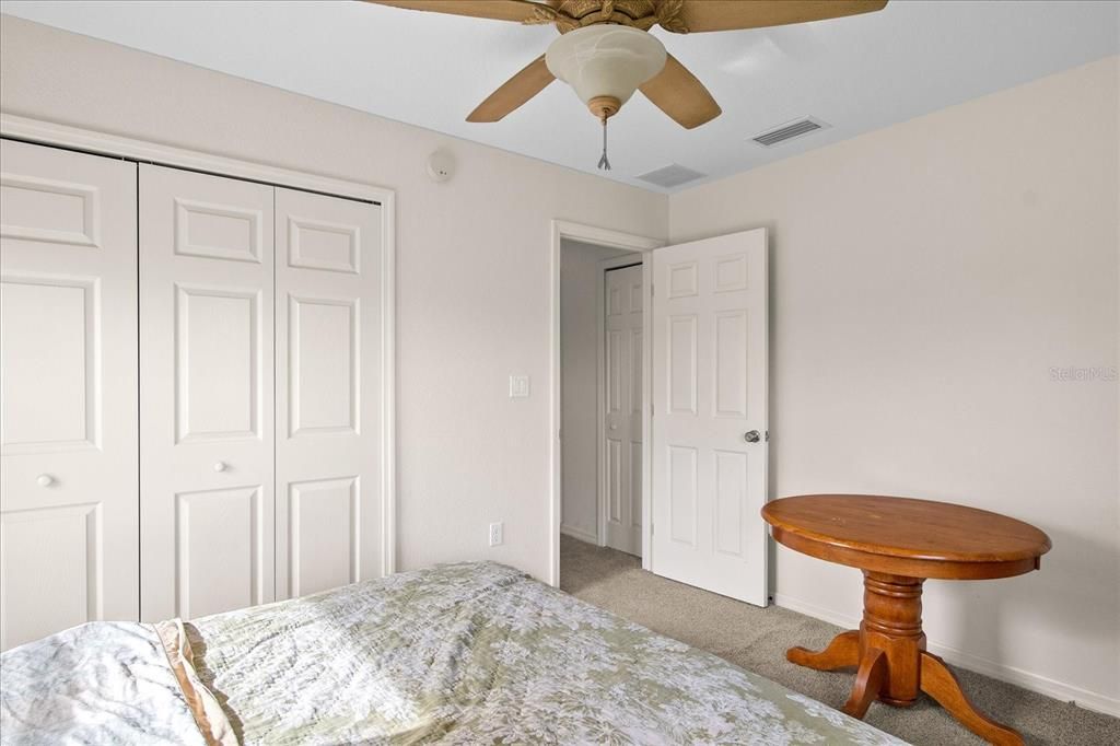 For Sale: $499,900 (3 beds, 2 baths, 1324 Square Feet)