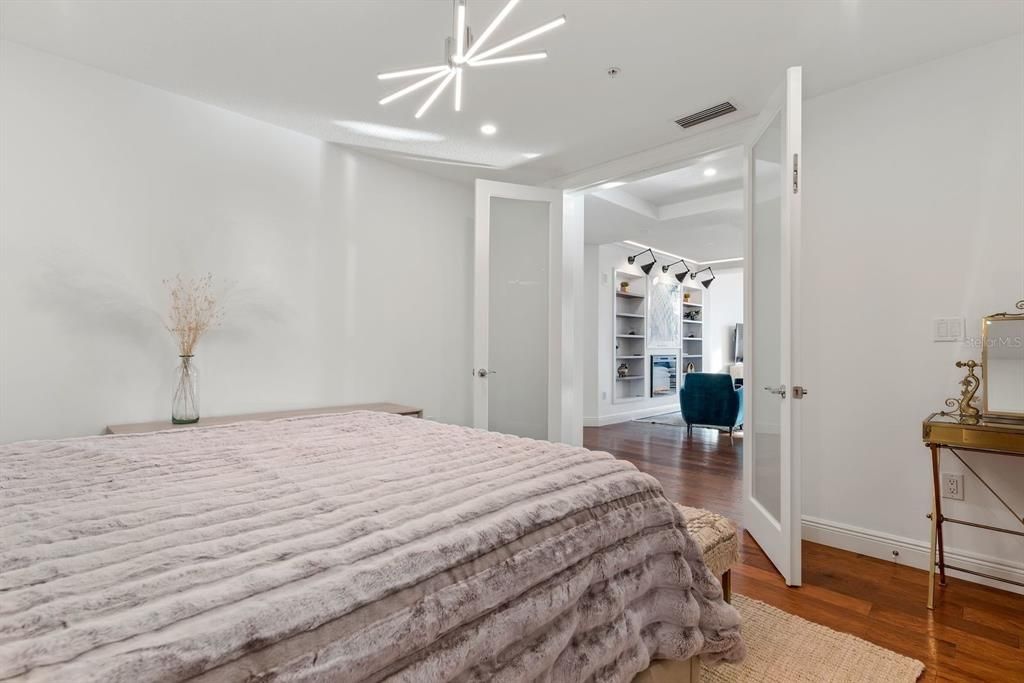 В аренду: $28,000 (3 спален, 3 ванн, 3302 Квадратных фут)