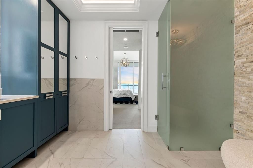 В аренду: $28,000 (3 спален, 3 ванн, 3302 Квадратных фут)