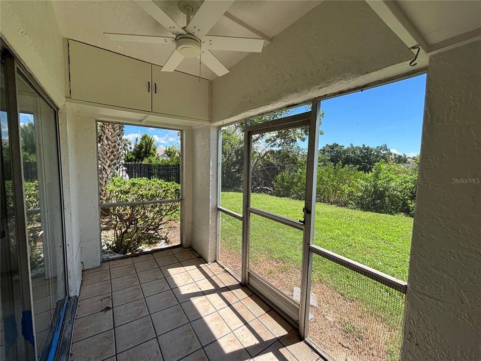 Activo con contrato: $109,900 (2 camas, 1 baños, 905 Pies cuadrados)