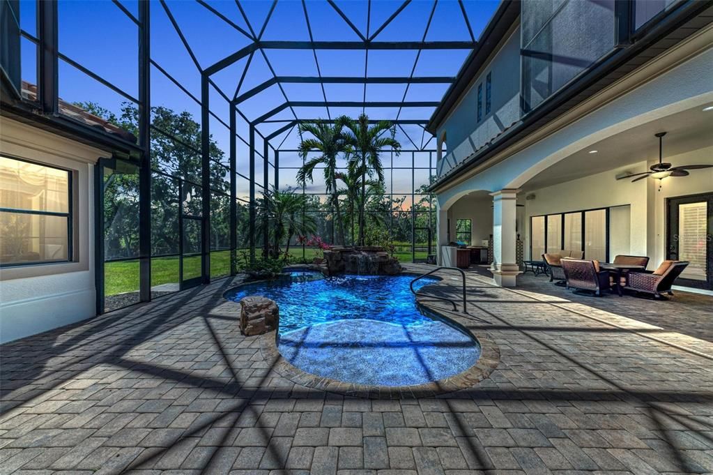 For Rent: $13,500 (4 beds, 4 baths, 5726 Square Feet)