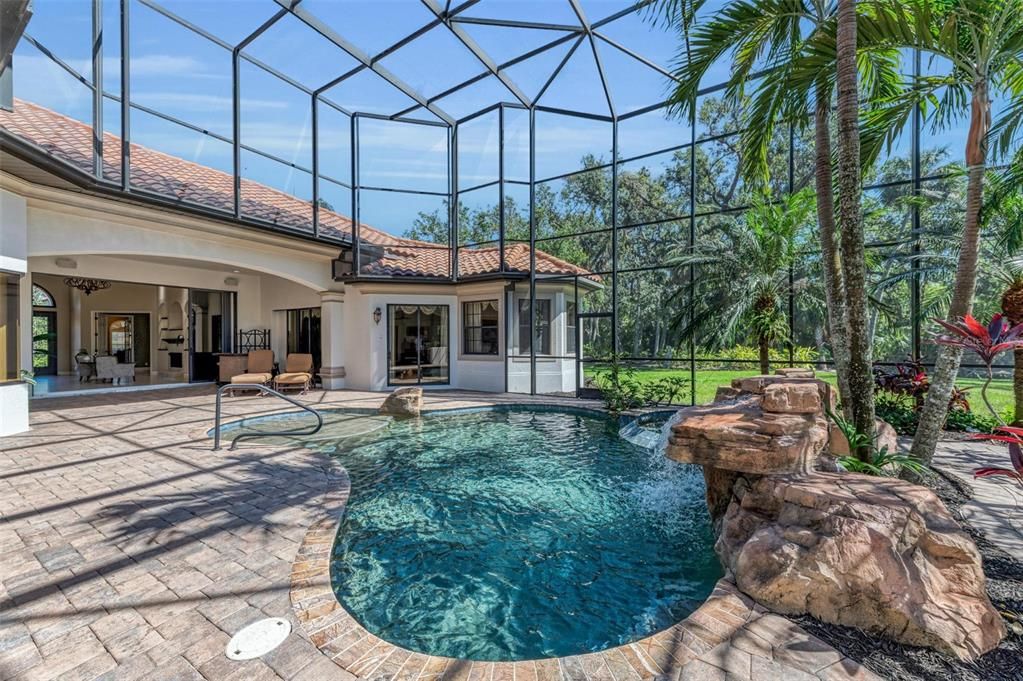 For Rent: $13,500 (4 beds, 4 baths, 5726 Square Feet)