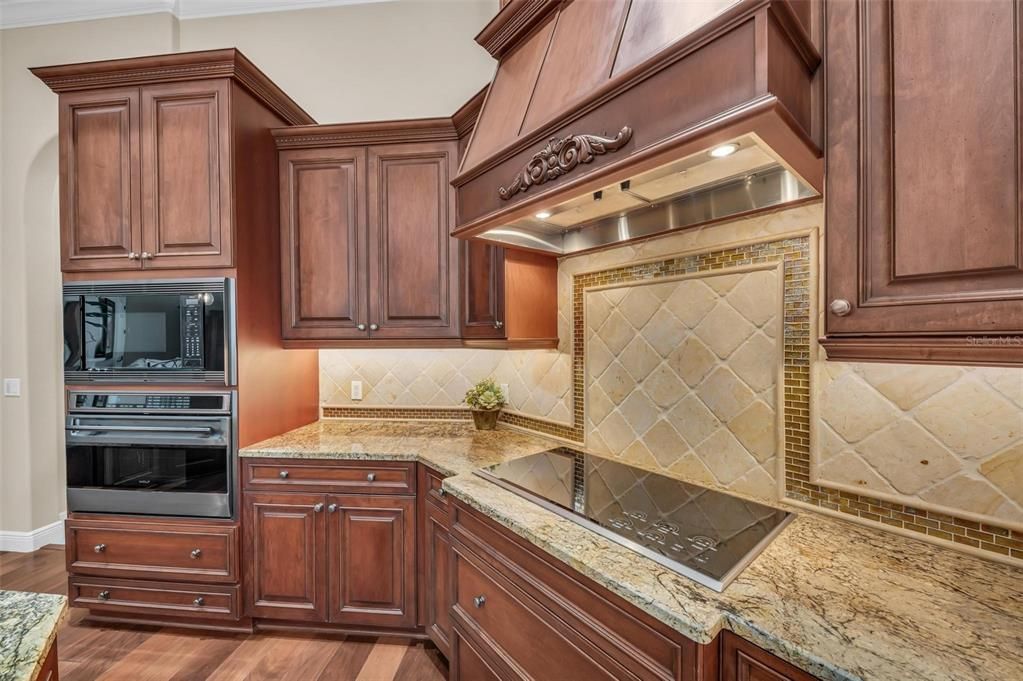 For Rent: $13,500 (4 beds, 4 baths, 5726 Square Feet)