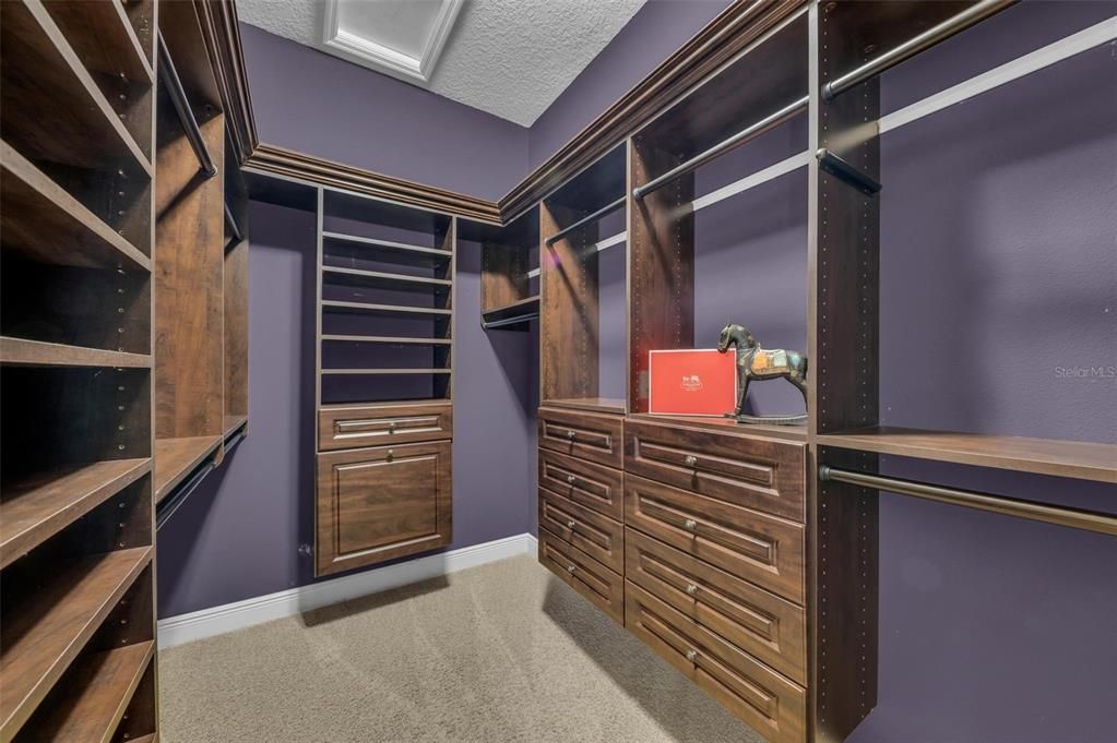 For Rent: $13,500 (4 beds, 4 baths, 5726 Square Feet)