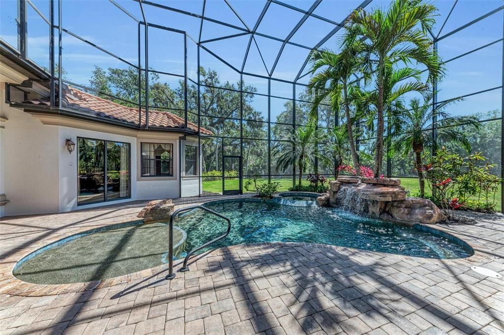 For Rent: $13,500 (4 beds, 4 baths, 5726 Square Feet)