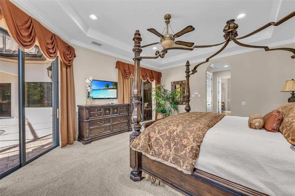 For Rent: $13,500 (4 beds, 4 baths, 5726 Square Feet)