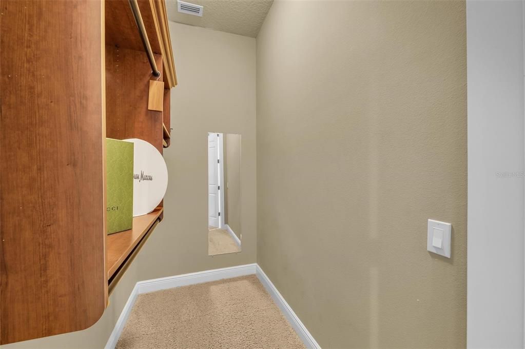 For Rent: $13,500 (4 beds, 4 baths, 5726 Square Feet)