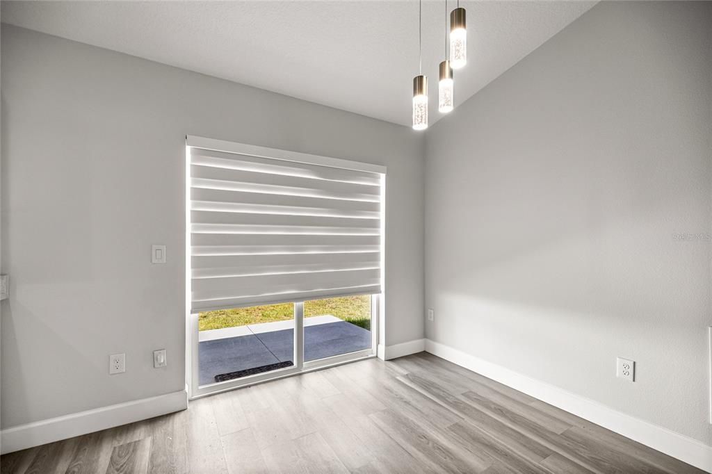 Active With Contract: $219,000 (3 beds, 2 baths, 1130 Square Feet)