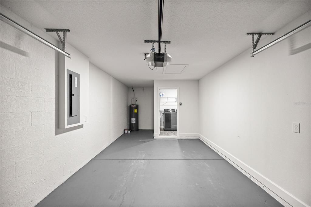 Active With Contract: $219,000 (3 beds, 2 baths, 1130 Square Feet)