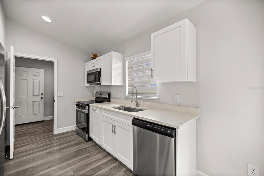 Active With Contract: $219,000 (3 beds, 2 baths, 1130 Square Feet)