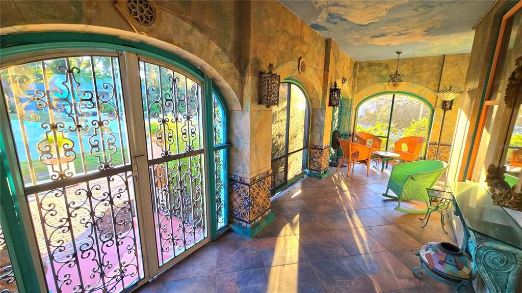 For Sale: $2,000,000 (6 beds, 5 baths, 4512 Square Feet)