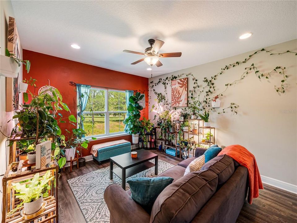 En Venta: $349,900 (3 camas, 2 baños, 1830 Pies cuadrados)