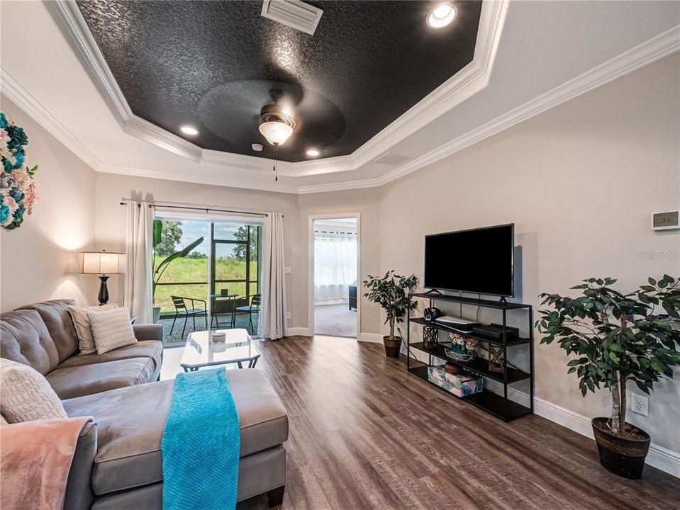 En Venta: $349,900 (3 camas, 2 baños, 1830 Pies cuadrados)