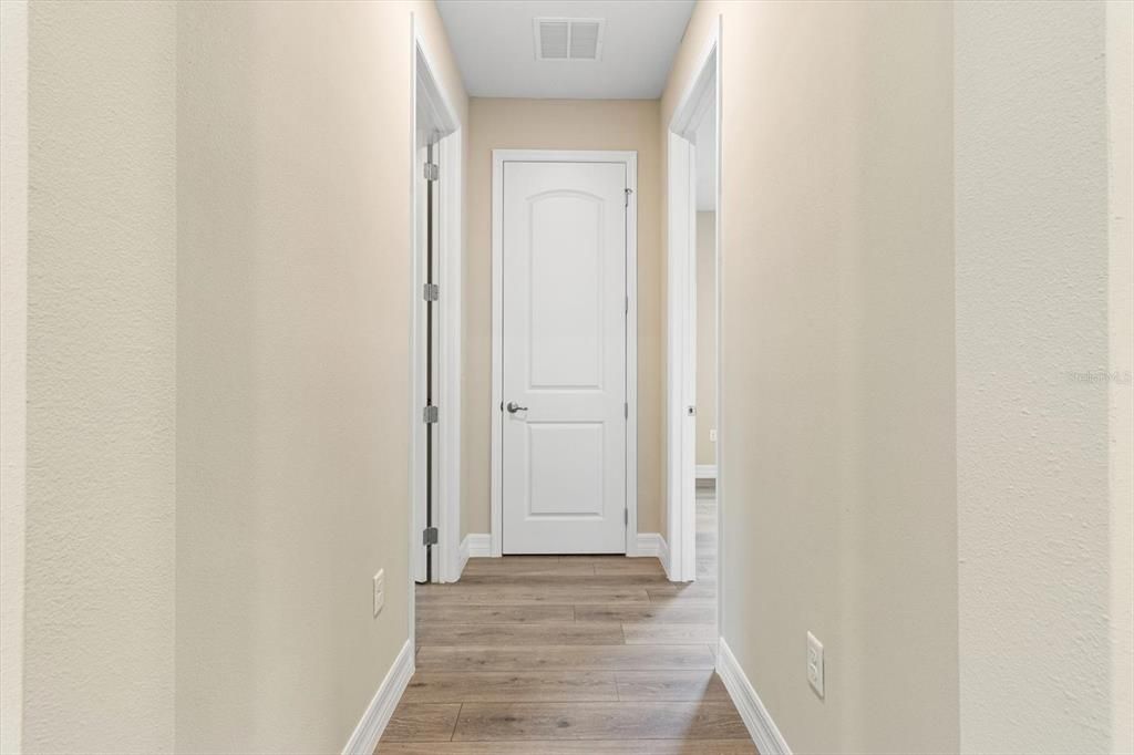 Active With Contract: $475,000 (4 beds, 3 baths, 2478 Square Feet)