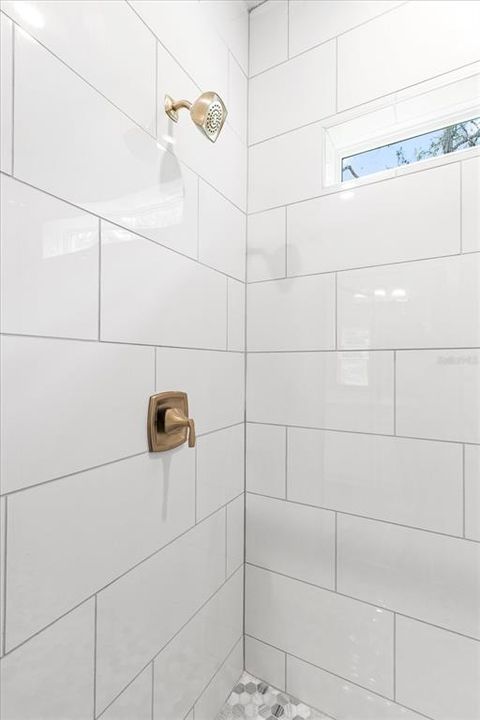 Active With Contract: $475,000 (4 beds, 3 baths, 2478 Square Feet)