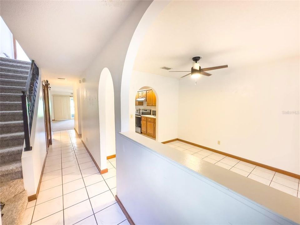 For Sale: $275,000 (2 beds, 2 baths, 1408 Square Feet)