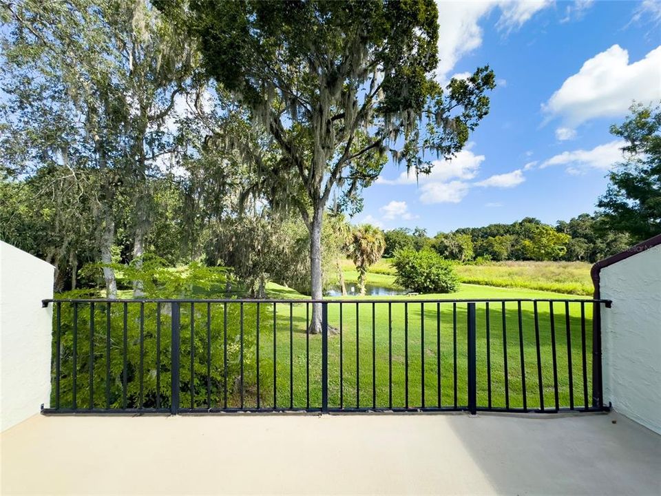 For Sale: $275,000 (2 beds, 2 baths, 1408 Square Feet)