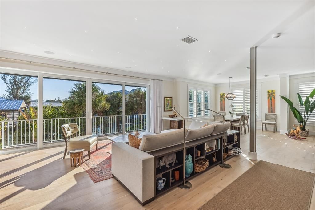 待售: $5,995,000 (5 贝兹, 5 浴室, 5036 平方英尺)