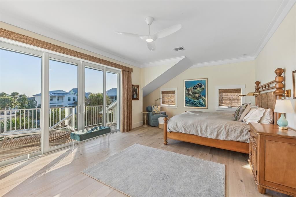 待售: $5,995,000 (5 贝兹, 5 浴室, 5036 平方英尺)