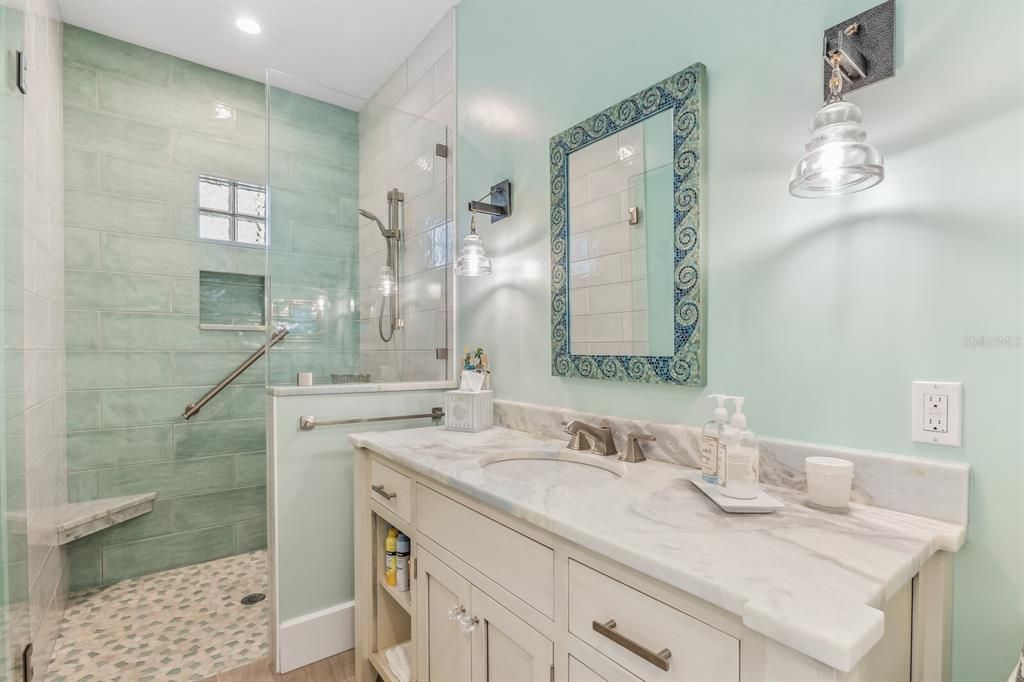 待售: $5,995,000 (5 贝兹, 5 浴室, 5036 平方英尺)