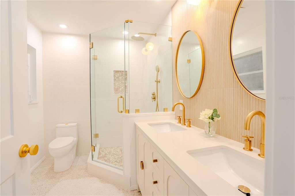 Active With Contract: $875,000 (4 beds, 3 baths, 2767 Square Feet)