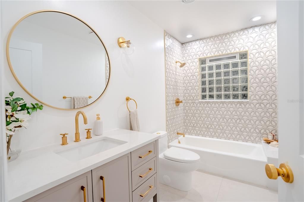 Active With Contract: $875,000 (4 beds, 3 baths, 2767 Square Feet)