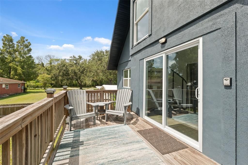 Active With Contract: $639,900 (5 beds, 4 baths, 2573 Square Feet)