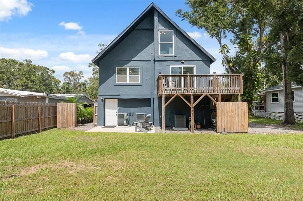 Active With Contract: $639,900 (5 beds, 4 baths, 2573 Square Feet)