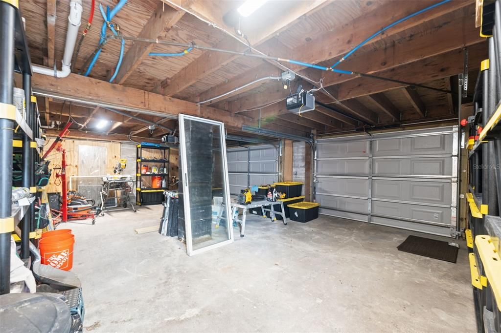 Active With Contract: $639,900 (5 beds, 4 baths, 2573 Square Feet)