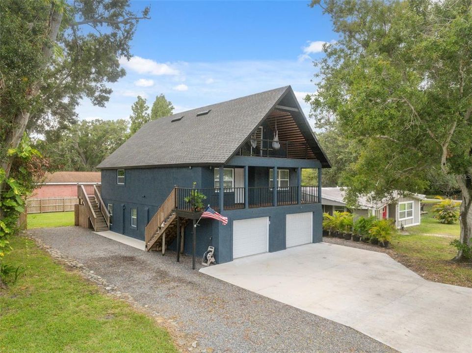 Active With Contract: $639,900 (5 beds, 4 baths, 2573 Square Feet)