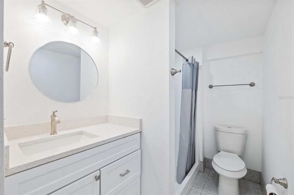 Active With Contract: $639,900 (5 beds, 4 baths, 2573 Square Feet)