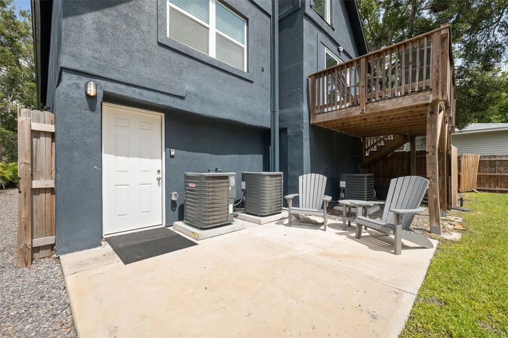 Active With Contract: $639,900 (5 beds, 4 baths, 2573 Square Feet)