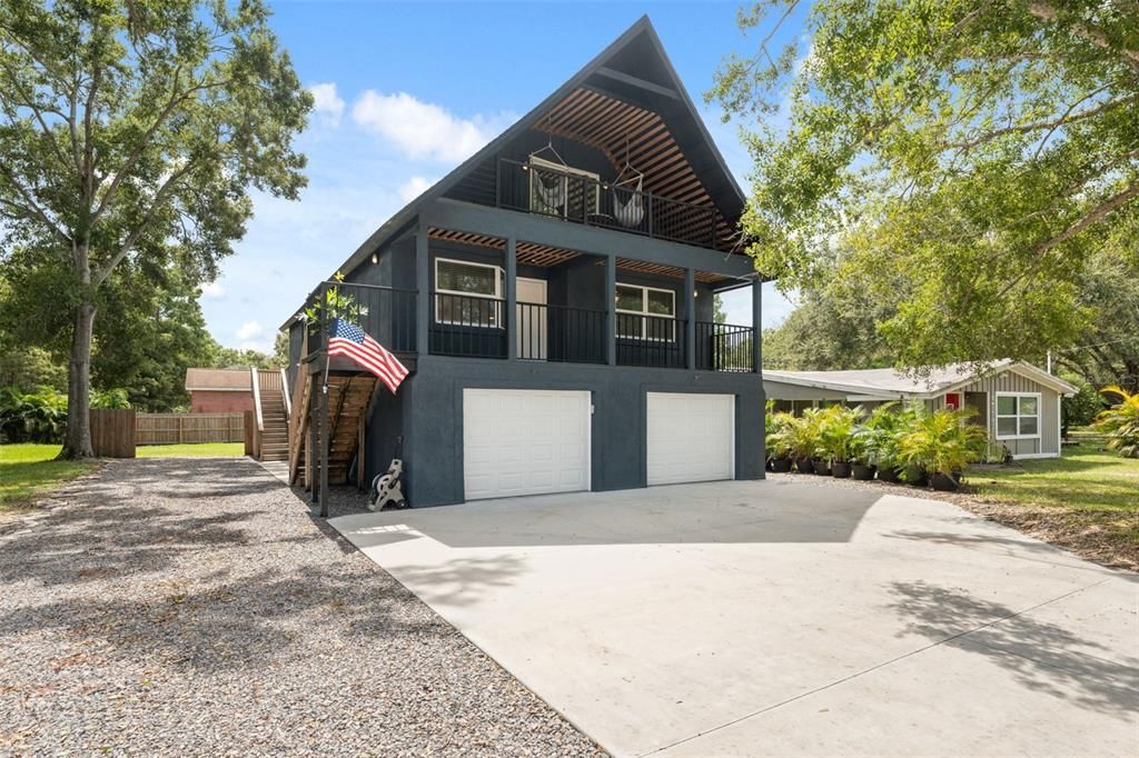 Active With Contract: $639,900 (5 beds, 4 baths, 2573 Square Feet)