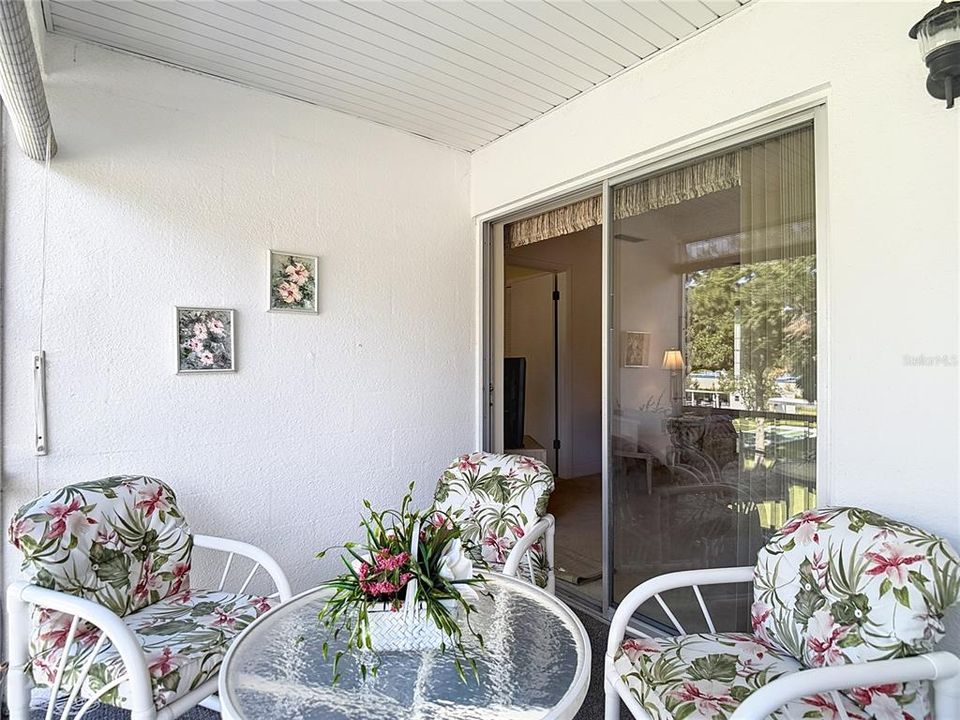 Под контрактом: $134,900 (2 спален, 2 ванн, 897 Квадратных фут)