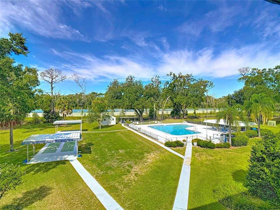 Под контрактом: $134,900 (2 спален, 2 ванн, 897 Квадратных фут)