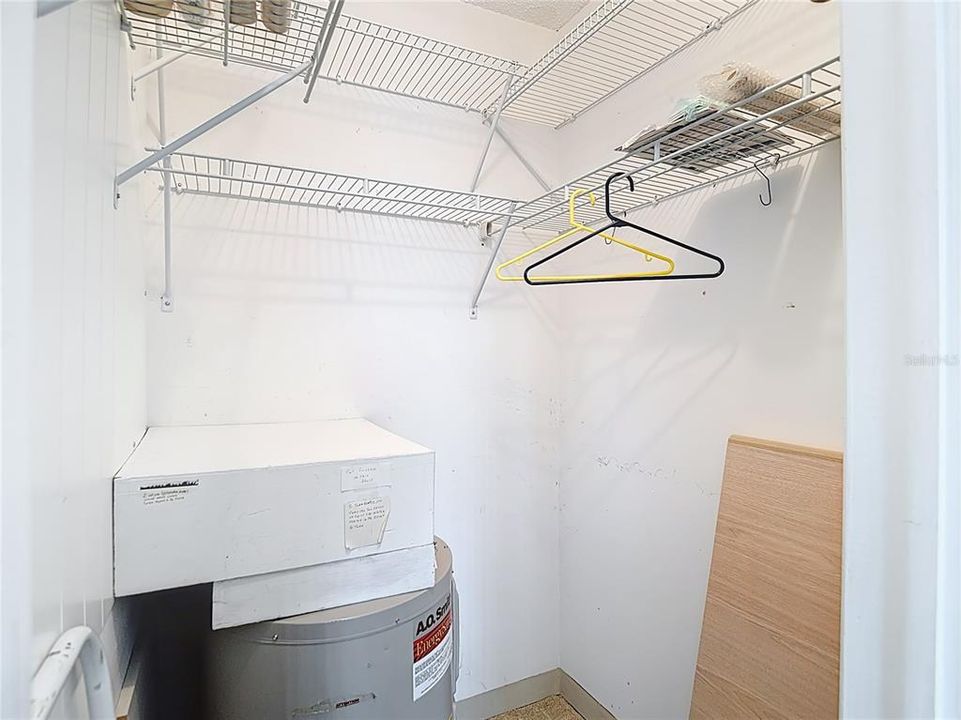 Под контрактом: $134,900 (2 спален, 2 ванн, 897 Квадратных фут)