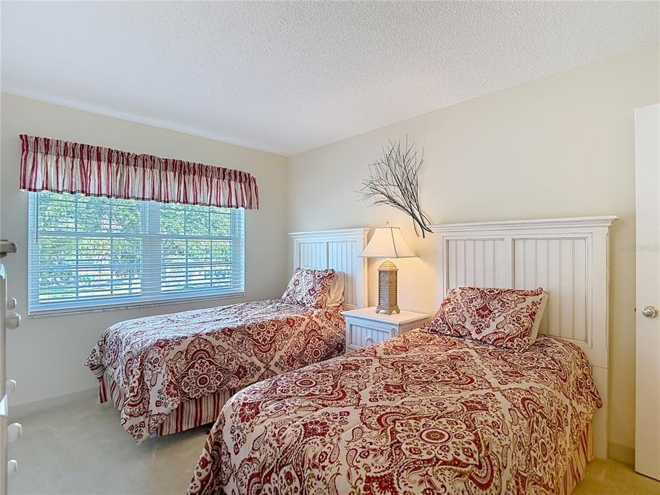 Под контрактом: $134,900 (2 спален, 2 ванн, 897 Квадратных фут)