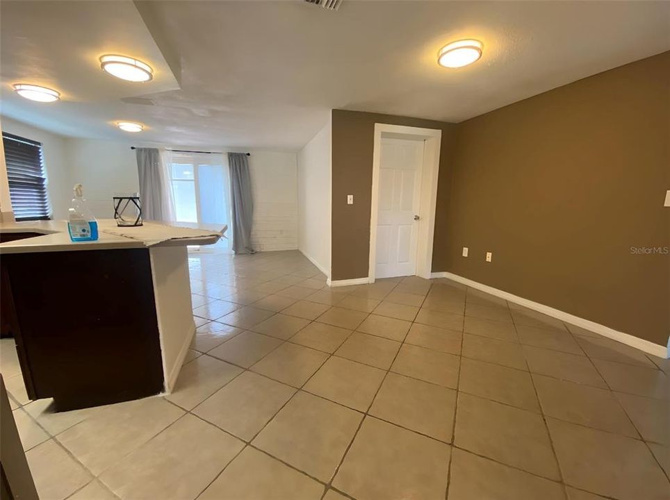 For Sale: $264,000 (3 beds, 2 baths, 1457 Square Feet)