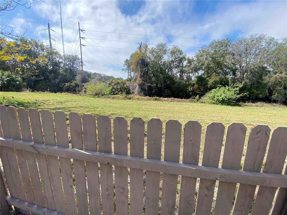 For Sale: $264,000 (3 beds, 2 baths, 1457 Square Feet)