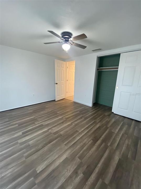 For Sale: $264,000 (3 beds, 2 baths, 1457 Square Feet)