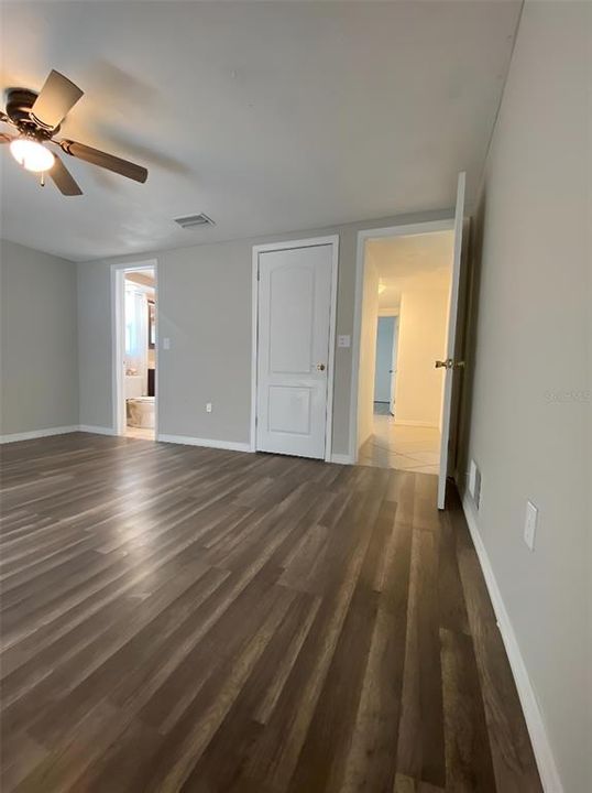 For Sale: $264,000 (3 beds, 2 baths, 1457 Square Feet)