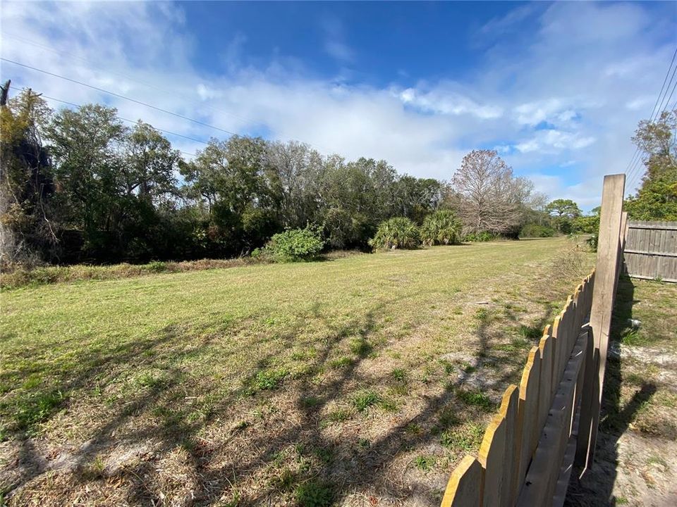 For Sale: $264,000 (3 beds, 2 baths, 1457 Square Feet)