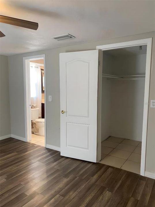 For Sale: $264,000 (3 beds, 2 baths, 1457 Square Feet)