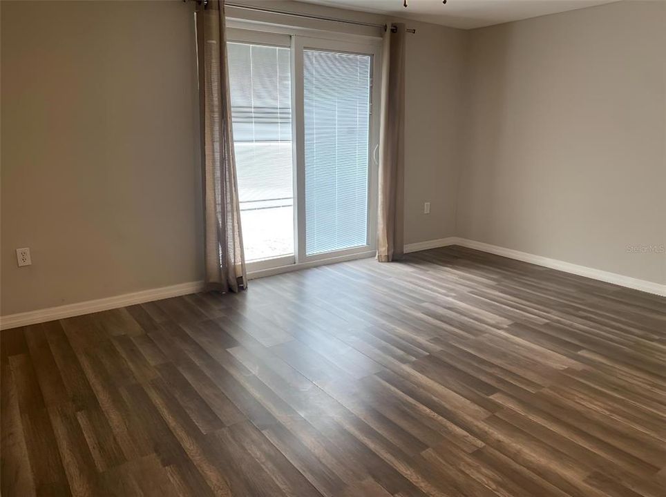 For Sale: $264,000 (3 beds, 2 baths, 1457 Square Feet)