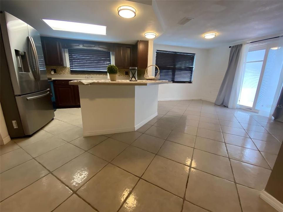 For Sale: $264,000 (3 beds, 2 baths, 1457 Square Feet)