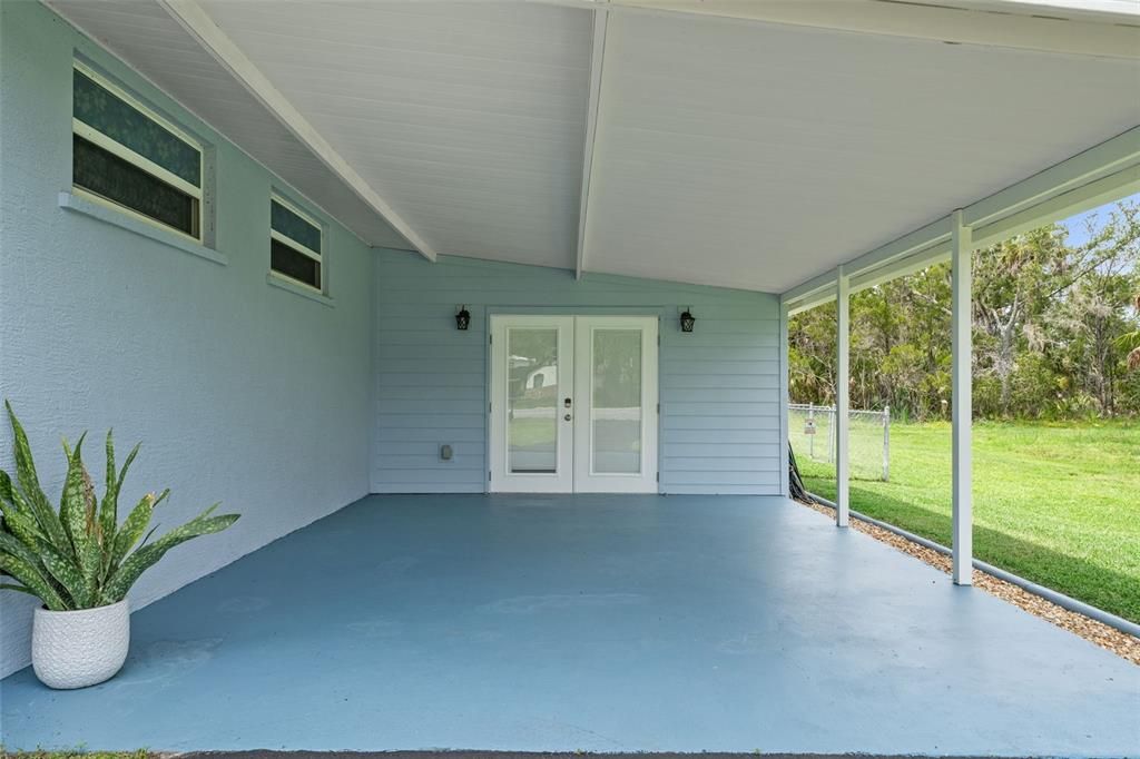 En Venta: $254,900 (4 camas, 2 baños, 1435 Pies cuadrados)