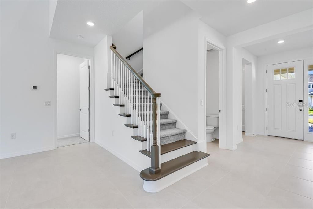 Activo con contrato: $546,019 (4 camas, 3 baños, 2600 Pies cuadrados)