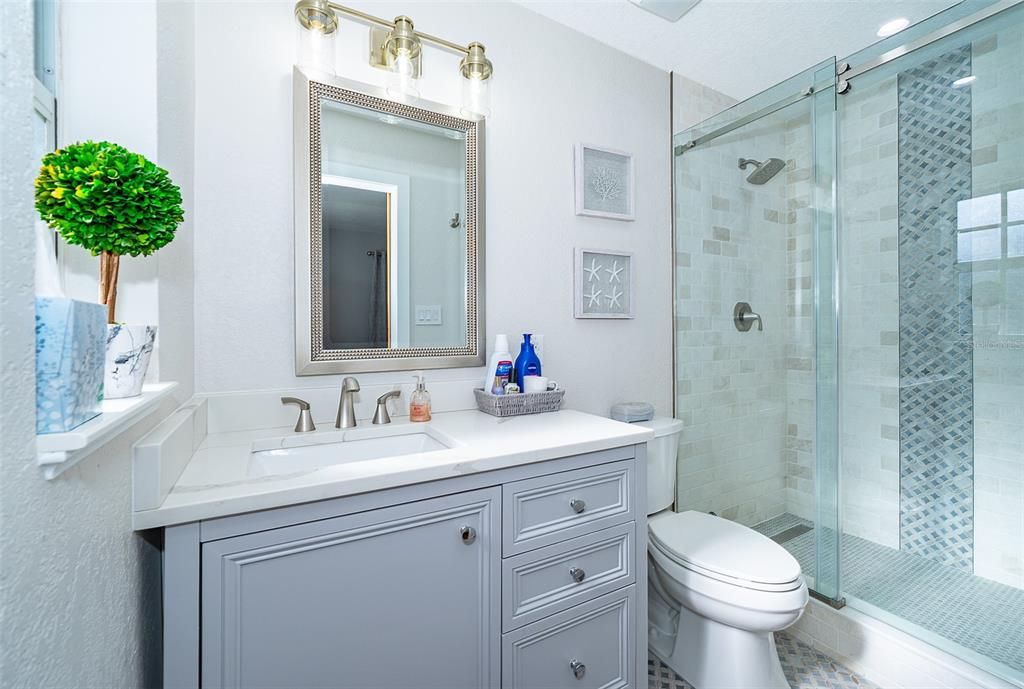 For Rent: $2,700 (3 beds, 2 baths, 1433 Square Feet)