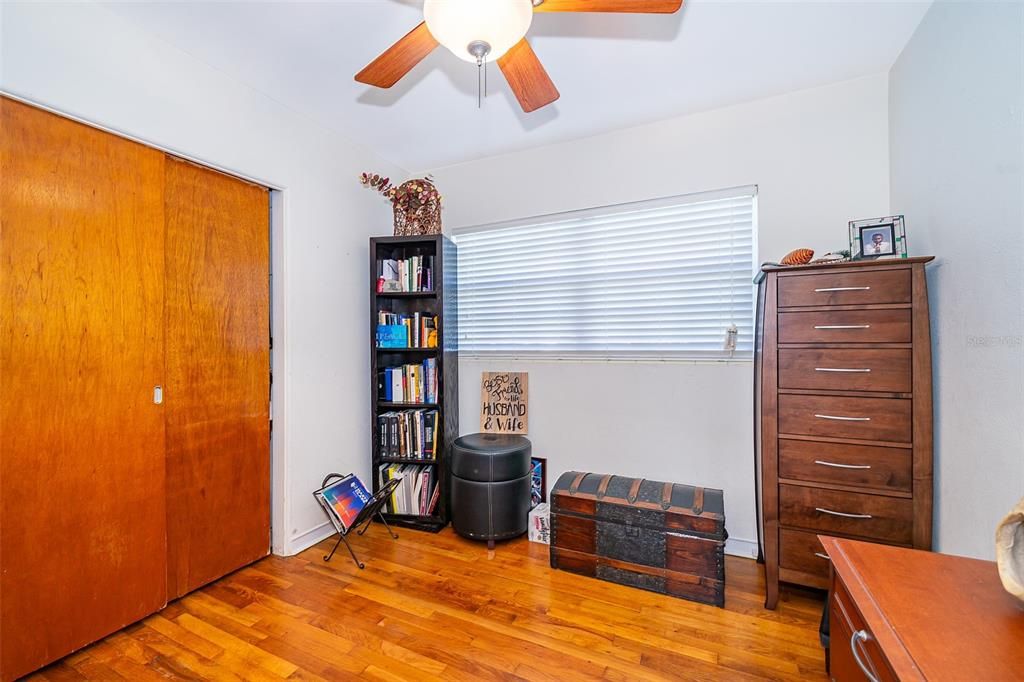 For Rent: $2,700 (3 beds, 2 baths, 1433 Square Feet)