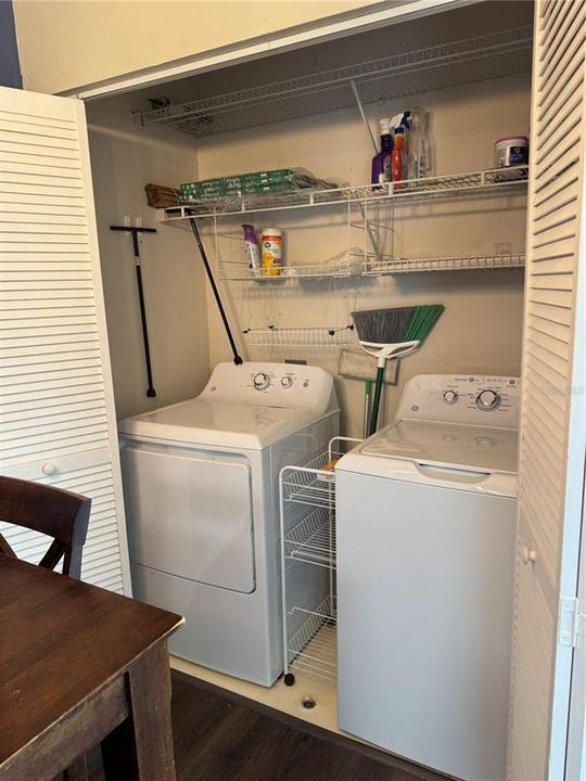 For Sale: $124,500 (1 beds, 1 baths, 635 Square Feet)